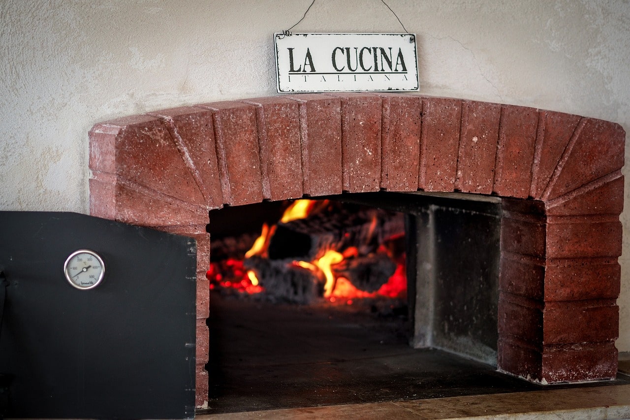 High-Quality Pizza Ovens and Grills Available in Metamora, MI Premium Pizza Ovens and Grills in Metamora, Michigan